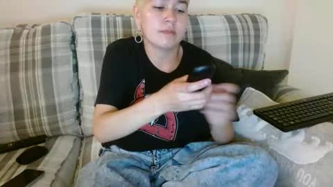 andy online show from October 14, 8:44 pm