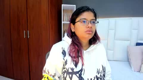 Snapshot of andyel2017 chatting on September 26, 12:36 pm Andy D online show from September 26, 12:36 pm