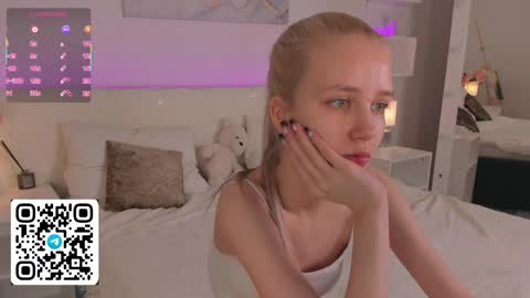 Anelly online show from April 5, 10:25 am