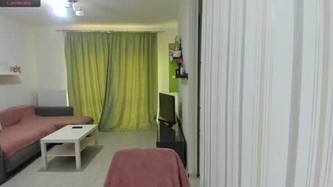 Anne online show from January 21, 1:22 pm