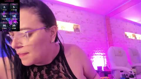 Snapshot of anette_cooper chatting on February 21, 3:12 am anette_cooper online show from February 21, 3:12 am