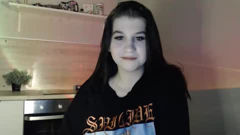 Angel online show from September 17, 10:13 am