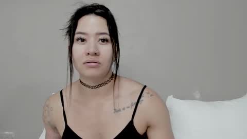 Angel online show from November 25, 12:57 am