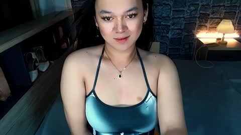 angel_soline1 online show from January 8, 7:45 pm