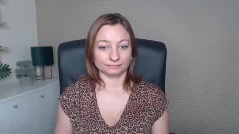 Angela online show from November 24, 6:37 am