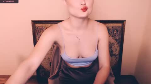 Snapshot of angelalice_ chatting on March 12, 7:57 am Alice online show from March 12, 7:57 am