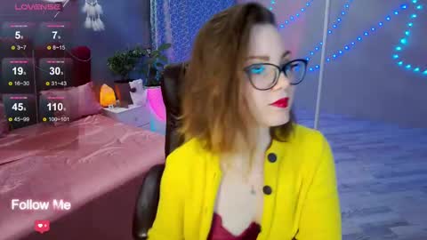 Snapshot of angelawhity chatting on February 12, 4:00 pm Angela online show from February 12, 4:00 pm
