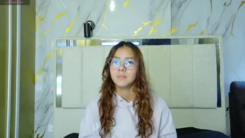 angel online show from May 3, 4:43 pm