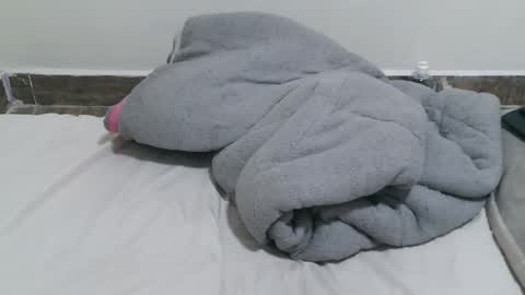 Angle online show from February 14, 4:58 am