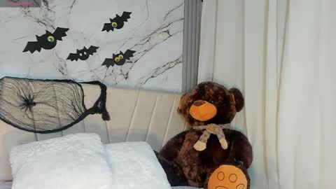 Carolina online show from October 22, 12:59 am