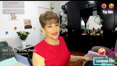 Angelina online show from January 7, 11:30 pm