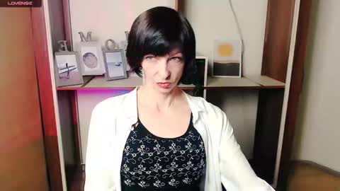 Angelina online show from October 14, 7:00 am