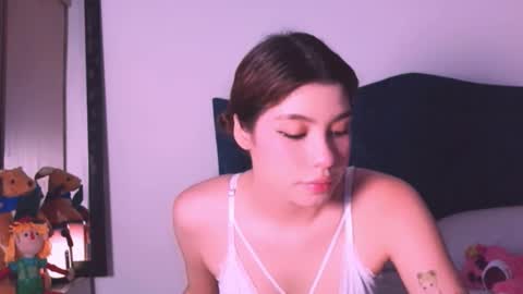 Angelinhaa  online show from February 28, 3:17 am