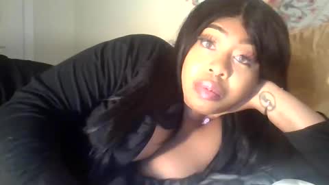 Snapshot of angeliquebelcaliz chatting on September 14, 2:42 am angeliquebelcaliz online show from September 14, 2:42 am