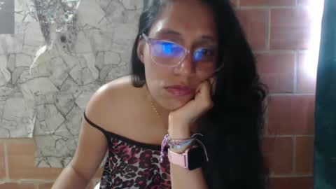 angela online show from February 7, 12:17 pm