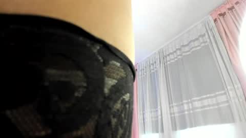 Angela online show from March 28, 2:27 pm