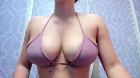 Angel  online show from November 15, 1:01 pm