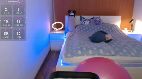 angie_faee online show from February 19, 2:44 pm