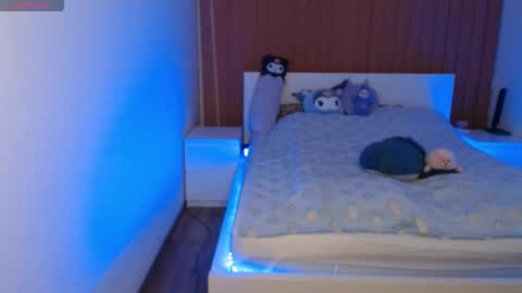 angie_faee online show from September 24, 4:50 pm