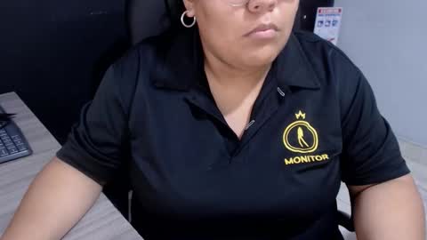 angy online show from November 24, 8:33 pm