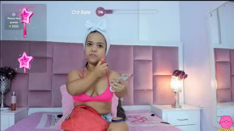 Snapshot of anierey chatting on January 29, 12:02 pm anierey online show from January 29, 12:02 pm