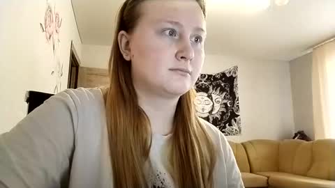 Anika online show from November 29, 9:02 am