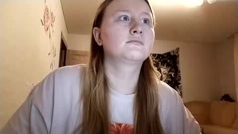 Anika online show from November 3, 3:27 pm