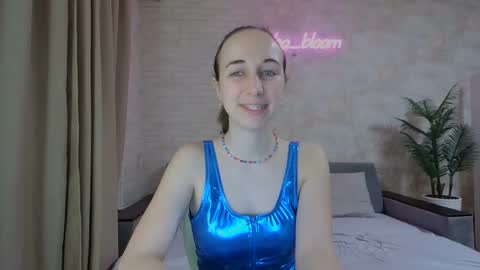 anikabloom online show from January 14, 8:26 pm