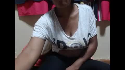 Snapshot of anishey chatting on January 5, 4:06 pm anishey online show from January 5, 4:06 pm