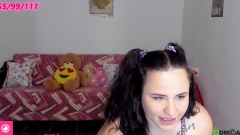 Snapshot of anissyax chatting on February 10, 5:03 am AnissyaX online show from February 10, 5:03 am