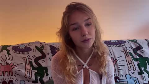 anita__hills online show from February 12, 12:37 am