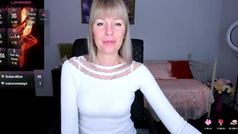 Snapshot of anita_tayson chatting on February 11, 7:33 am Anita online show from February 11, 7:33 am