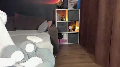 Snapshot of anna_belle3 chatting on October 21, 2:59 am AnnaThe next stream is tomorrow online show from October 21, 2:59 am