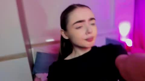 Anna online show from February 14, 4:31 pm