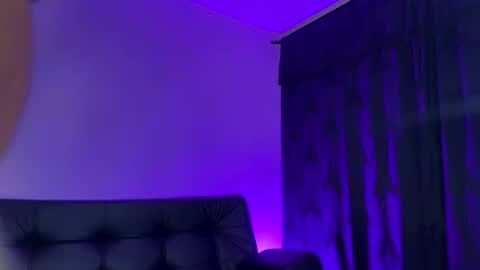 Snapshot of annaa__ chatting on March 12, 12:42 am annaa__ online show from March 12, 12:42 am