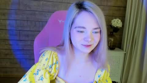 AnnaDelon online show from September 17, 5:16 am