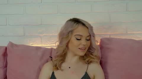 AnnaDelon online show from September 18, 4:27 pm