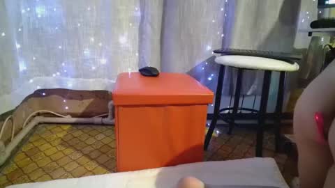 annahotcrazy online show from February 6, 5:30 pm