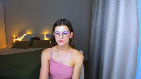 Im Anna online show from June 12, 6:10 am