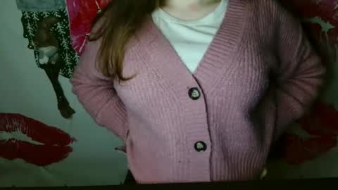 Bella online show from November 6, 6:25 pm