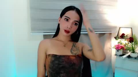 vanessa online show from December 1, 1:14 pm