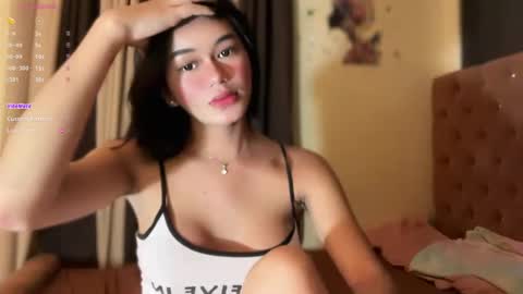 Kim online show from February 17, 9:46 am