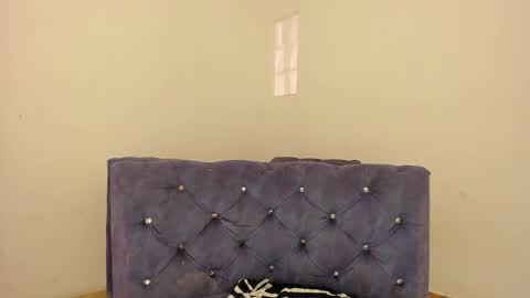 annelis_om online show from March 25, 4:21 pm