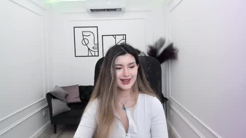 Snapshot of annetli chatting on September 25, 3:27 am annetli online show from September 25, 3:27 am