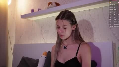 Anne online show from October 19, 6:43 pm