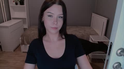 AnnFlowerLa online show from September 21, 12:37 pm