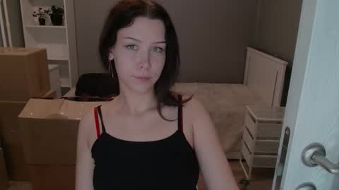 AnnFlowerLa online show from October 1, 8:41 am