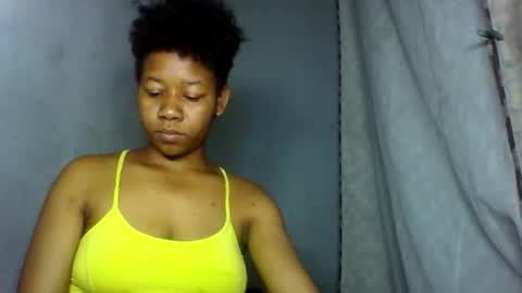 annick98 online show from February 7, 7:07 pm