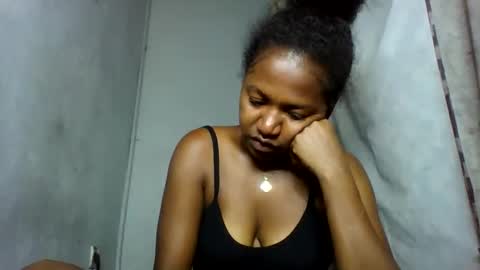 annick98 online show from February 20, 11:45 am