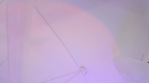 annie  online show from October 6, 7:18 pm